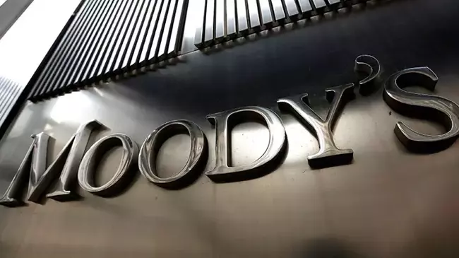 Moody's, 17 Türk bankasının not görünümünü pozitife çevirdi.