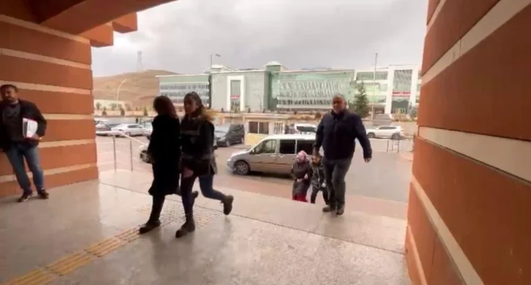 Çankırı'dan Şok Edici Ponzi Vurgunu: 5 Milyon TL Kaybedildi, 100 Milyon TL'lik Zincir Çöktü!