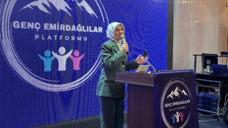 Eskişehir’de Tarihi Buluşma Bakan Göktaş, Emirdağlılarla Geleceğin Yol Haritasını Çizdi