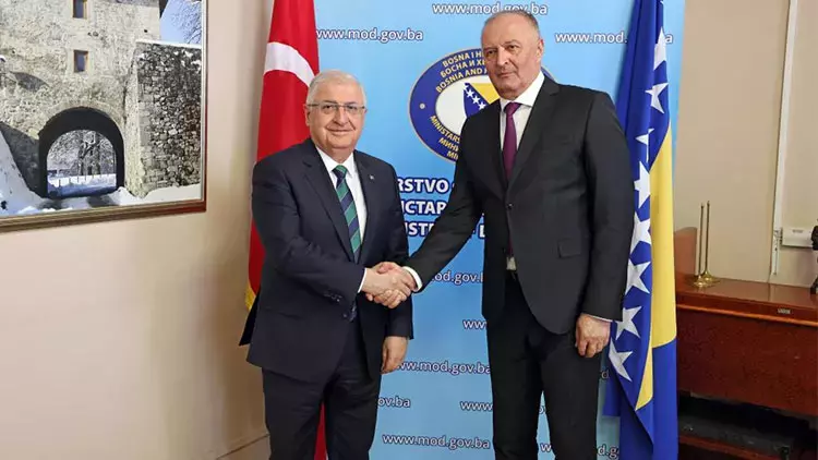 Türkiye ve Bosna Hersek Arasında Savunma Köprüleri Bakan Güler, Zukan Helez ile Stratejik Görüşme Gerçekleştirdi