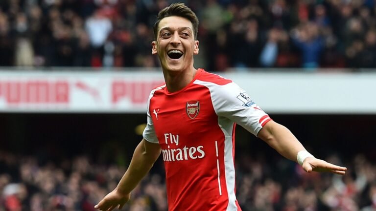 mesut özil