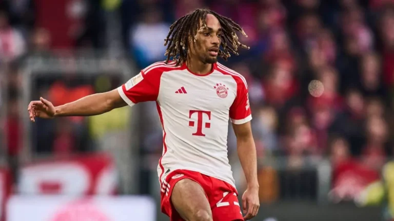 Bayern Münih'ten Sacha Boey'e İyi Haber Sakatlığı Geride Kaldı