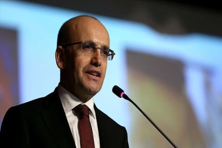 Türkiye Ekonomisinde Dikkat Çekici Gelişmeler Borsa Performansı ve Bakan Şimşek'in Önemli Açıklamaları